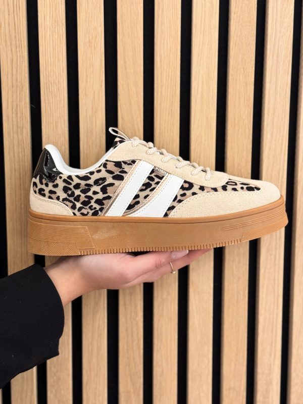 Sneakers beige with panter combination